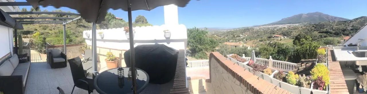 Apartment Studio Views Apartment, Cortijo Fruitful Hills Malaga